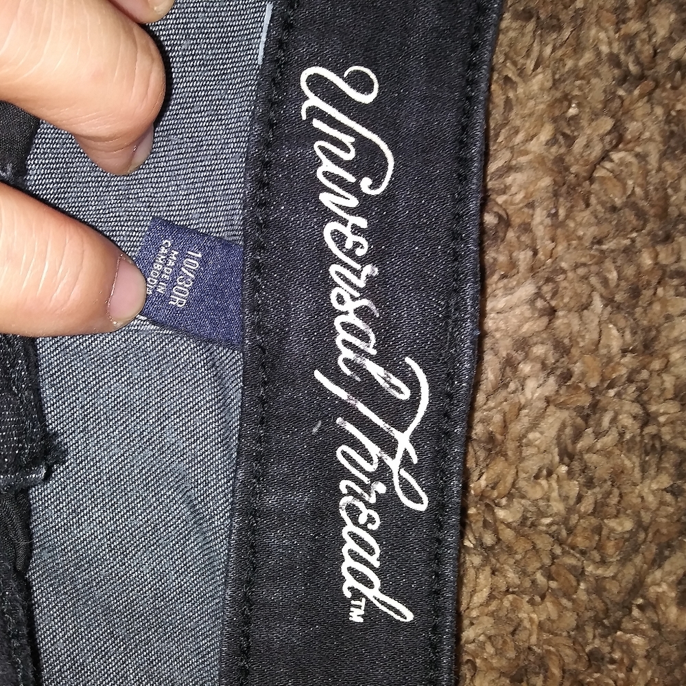 Universal thread jeans